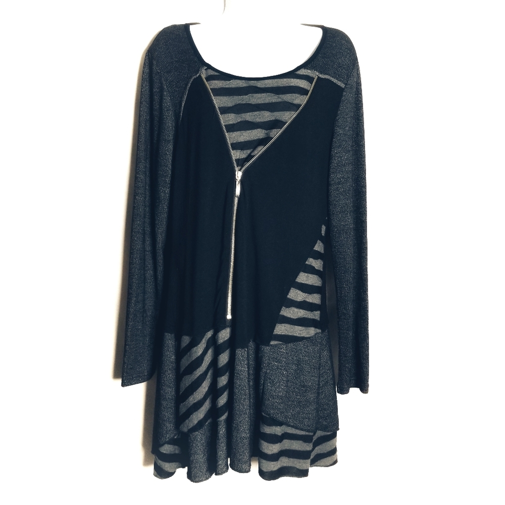 VINTAGE Concept black and grey long sleeve tunic